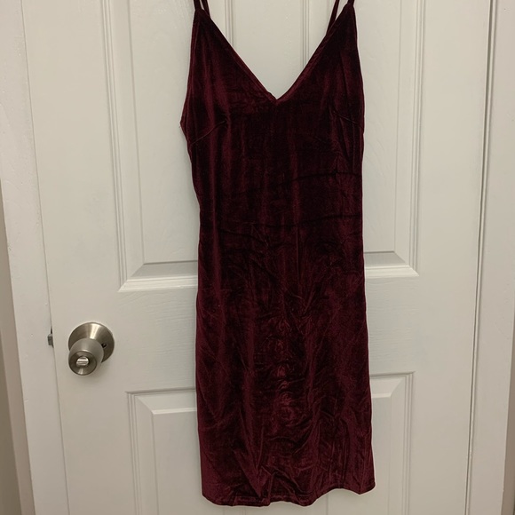 Velvet Club Dress - Picture 2 of 3